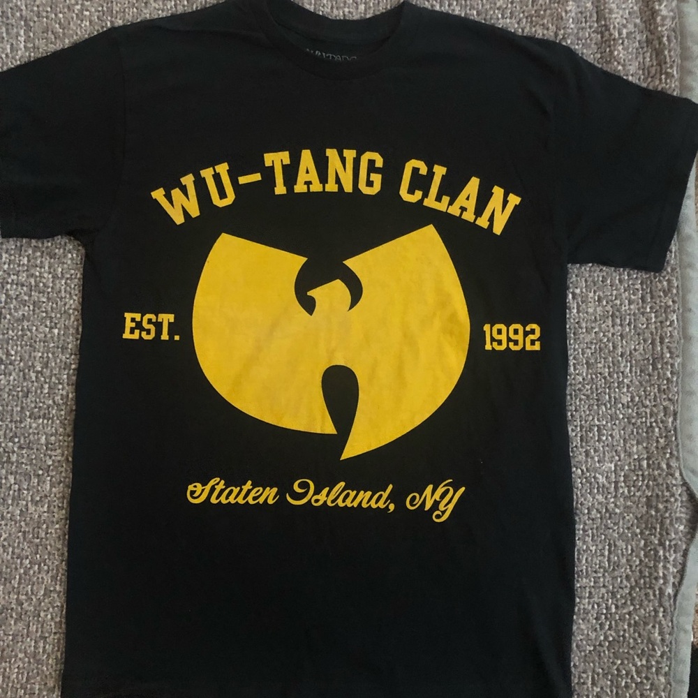 Mens size medium T-shirt